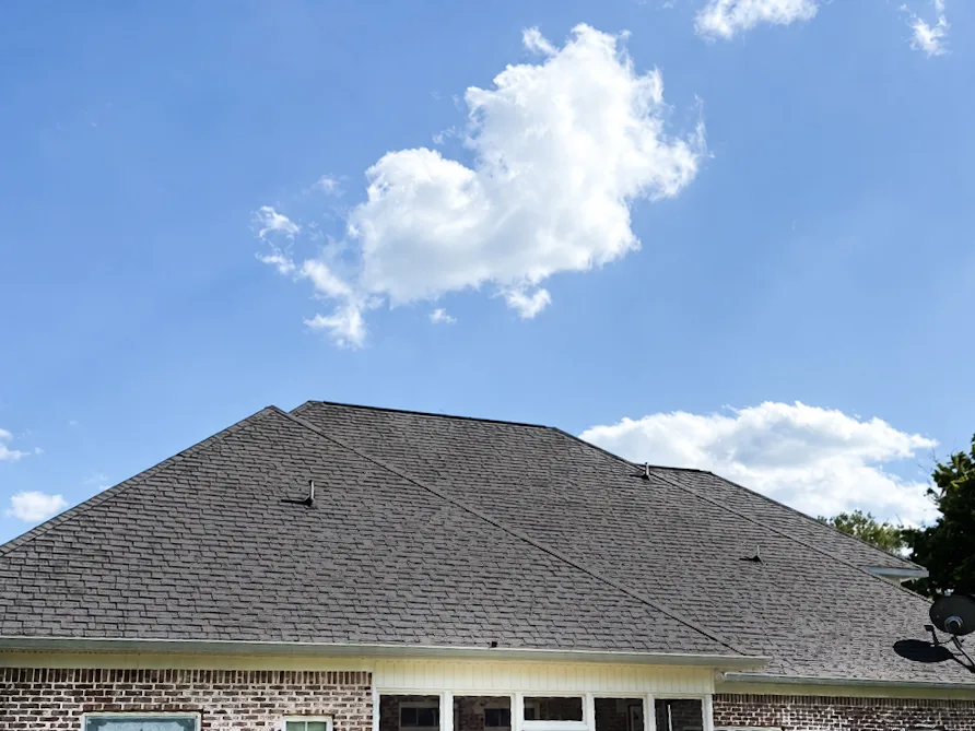 Roof Washing in Middle Tennessee